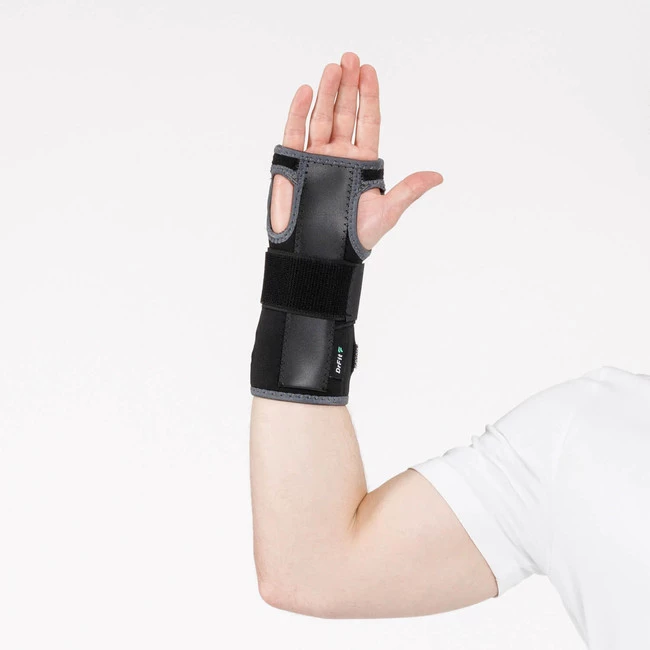 DrFit Usztywniany stabilizator nadgarstka z szyną
